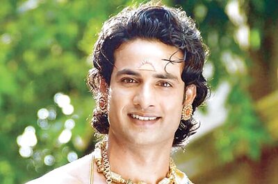 'Buddha' famed Himanshu Soni sacked from his debut film 'Yeh Hai India' due to unprofessional behavior