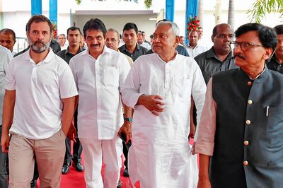 Opinion | INDIA in Disarray after Nitish Kumar's Exit; Gandhis Must Take Responsibility for This Mess