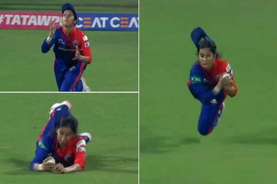 Watch: Jemimah Rodrigues Pulls Off a 'Catch Marvel' against Mumbai Indians in WPL