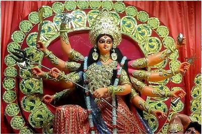 No Durga Puja Pandals in UP Due to Pandemic, Ramleelas to be Allowed With Social Distancing; Organisers Mull to go Online