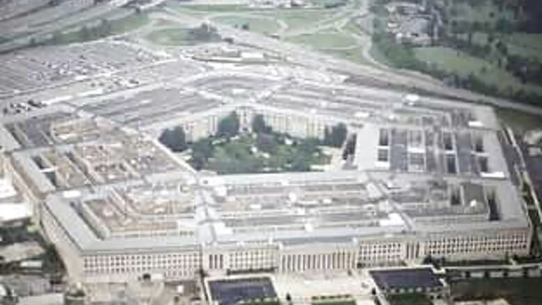 3 people shot outside Pentagon Metro station