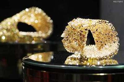 RBI further tightens gold import rules to curb demand