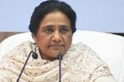 Mayawati accuses Election Commission of bias