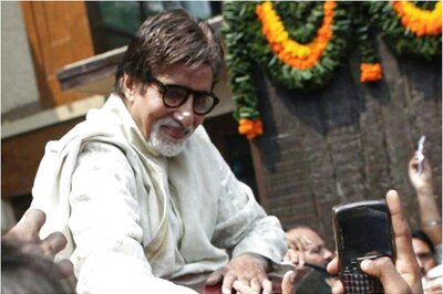 Fan Accuses Amitabh Bachchan of Endorsing Nanavati, Actor Says 'I Don't Advertise for Hospital'