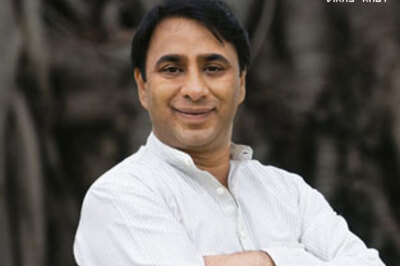 SKS founder Vikram Akula battles dilemma