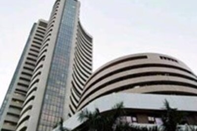 Mkt shows smart recovery; ends with moderate losses