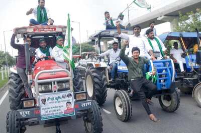 Bharat Bandh in 10 Points: 25 Trains Hit; Almost Full Shutdown in Punjab; Delhi Sees Heavy Traffic Snarls