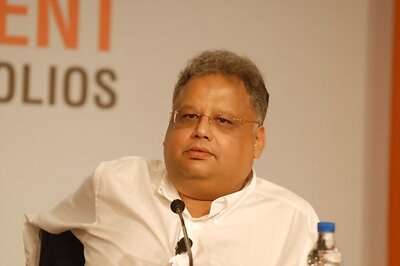 Jhunjhunwala Predicts 'Very Very Long Bull Run', Bets on Pharma