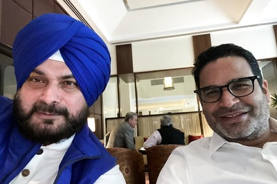 Stardom Meets Strategy? At Political Crossroads, Sidhu & Prashant Kishor May Partner Up in Fresh Innings