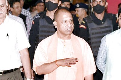 UP Gears Up for Monsoon, CM Yogi Launches Campaign Against Communicable Diseases