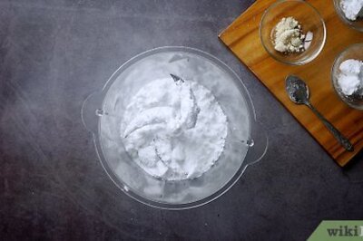 How to Break Up Lumps in Stored Powdered Food