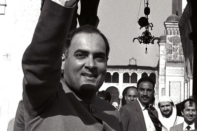 PM Modi Pays Tributes to Former Prime Minister Rajiv Gandhi on His Birth Anniversary