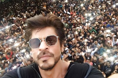 Thank You for Being in My Happiness, Sadness: Shah Rukh Khan to Fans on His Birthday