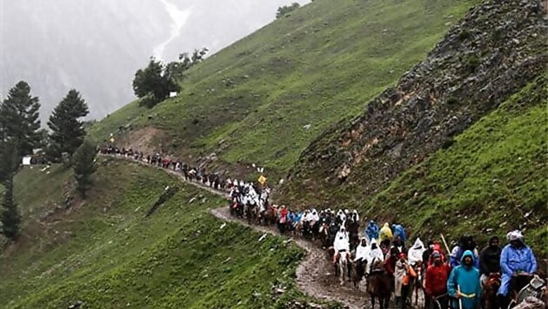 Pilgrim count at Amarnath cave crosses 1-lakh mark, 2 more die