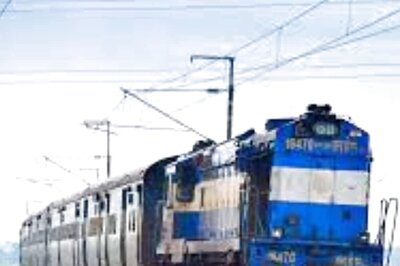 Railway Board Announces 4% Hike in Dearness Allowance for Employees