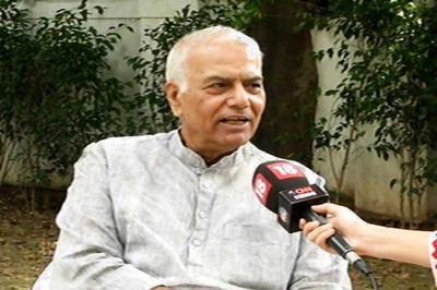 Alienation of Kashmiris Will let Pakistan Take Advantage of Situation: Yashwant Sinha