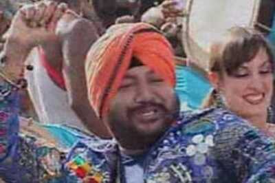 Daler sues Yashraj for Jhoom...