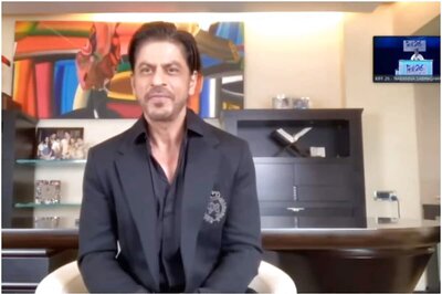 At KIFF Inauguration, Shah Rukh Khan Dedicates 2021 To 'ExtEndEd Family' - People of India