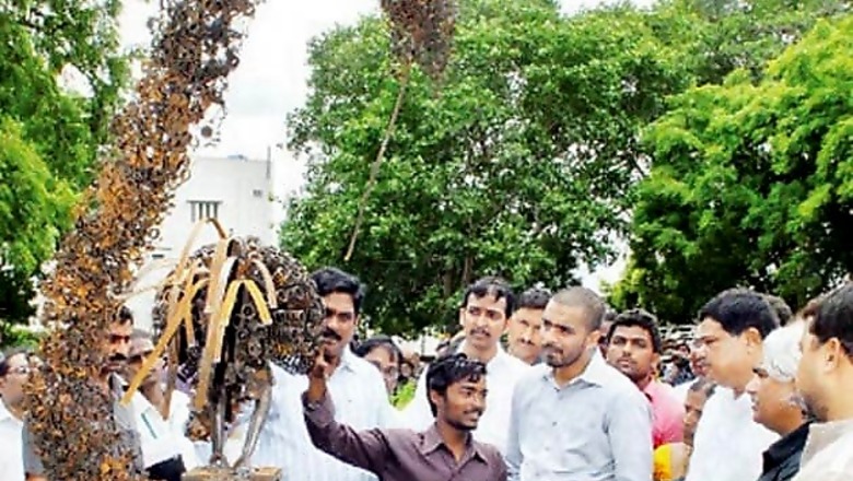 Hyderabad: Making sculptures out of metal scrap