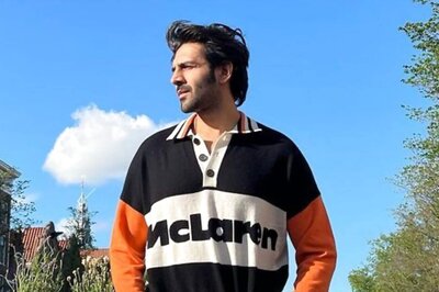 Kartik Aaryan Takes His Team on Europe Trip Post Bhool Bhulaiyaa Success, See Pics