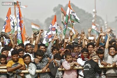 LS poll 9th phase: TMC, CPM in close battle in West Bengal, BJP eyes gains