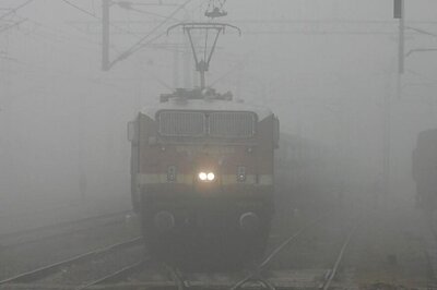 Fog Shrouds Delhi-NCR; 81 Trains Delayed, Flight Services Hit