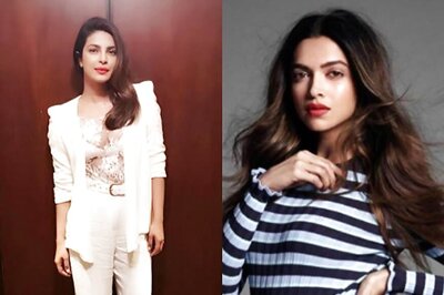 Priyanka Chopra, Deepika Padukone Lose Out on Teen Choice Awards 2017