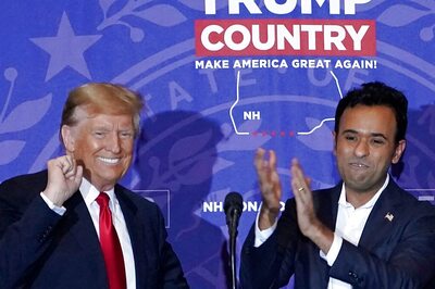 Crowd Chants ‘VP, VP, VP’ as Vivek Ramaswamy Endorses Trump at New Hampshire Rally | WATCH