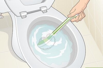 How to Make Your Toilet Smell Nice