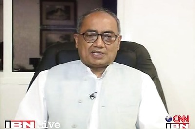 Gujarat's loan has risen to Rs 1.72 lakh cr: Digvijaya
