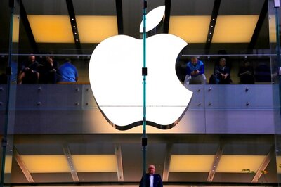Apple Makes History, Becomes World's First Trillion Dollar Company
