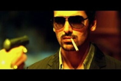 Delhi High Court quashes ban on smoking in films