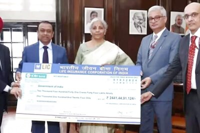 Government Receives Rs 2,400 Crore Dividend Payout From LIC
