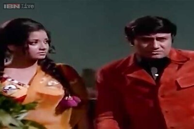 Narendra Modi or Arvind Kejriwal, who will be the next 'Banarasi Babu' after Dev Anand and Govinda?