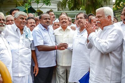 Difficult Times Ahead, Says Karnataka Cong Chief Ahead of Govt Formation With JD(S)