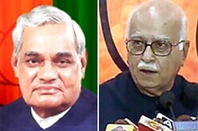 Cong jeers at Advani, says he did no service to Atal