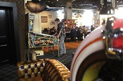 Hit game Minecraft to stay private