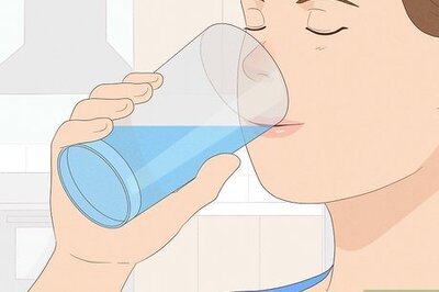 How to Stop a Runny Nose Fast