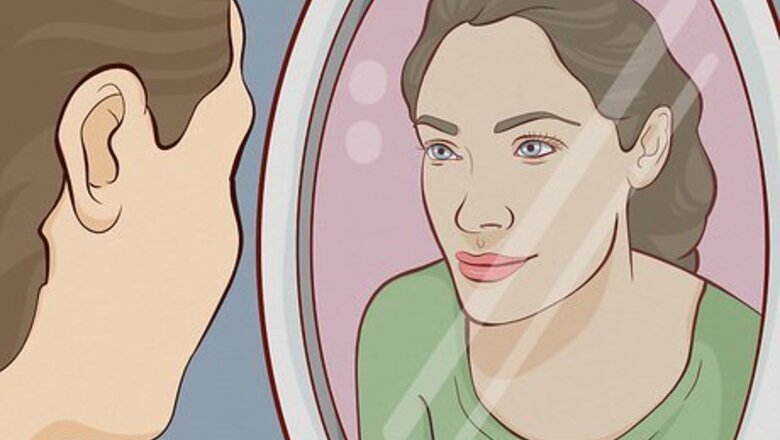 How to Apply Makeup for a Glamour Photography Shoot