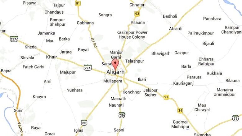 Muzaffarnagar riots: SP conspiring to grab victims' land, allege AMU leaders