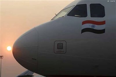 No unauthorised entry in cockpit: DGCA to pilots