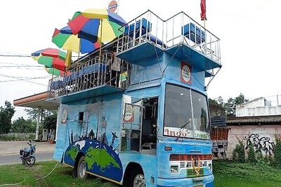 Hit by Covid-19 Pandemic, West Bengal Man Sets Up Moving Restaurant In A Lorry