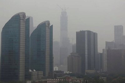 China's Economy Grows 6.9% in First Quarter of 2017: Govt