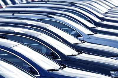 US Car Sales Struggle in May Despite Record Discounts