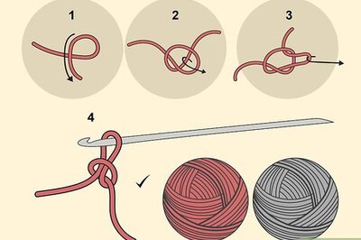 How to Crochet a Christmas Stocking