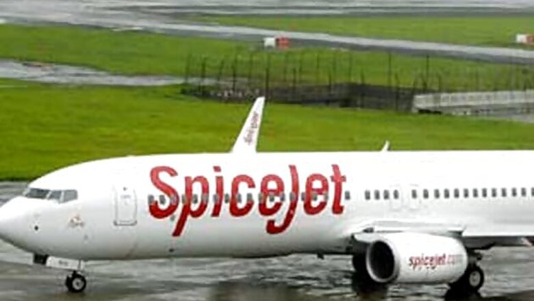 SpiceJet to pay Rs 1 lakh to man for not allowing his family on board