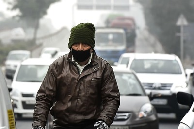 At 2.4 Degree Celsius, Delhi Witnesses Coldest Day of Season; 4 Flights Diverted, 24 Trains Delayed