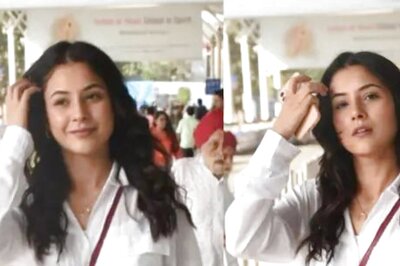 'How are You?' Paparazzo Asks Shehnaaz Gill at Mumbai Airport. Here's What She Said