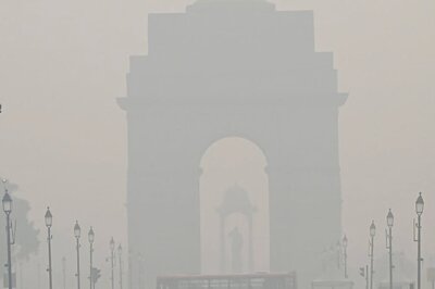 Delhi Records Minimum Temperature of 5.5 Deg C, AQI ‘very Poor’