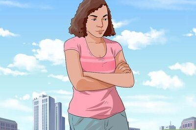 How to Deal With Your Dog's Fear of Vehicles